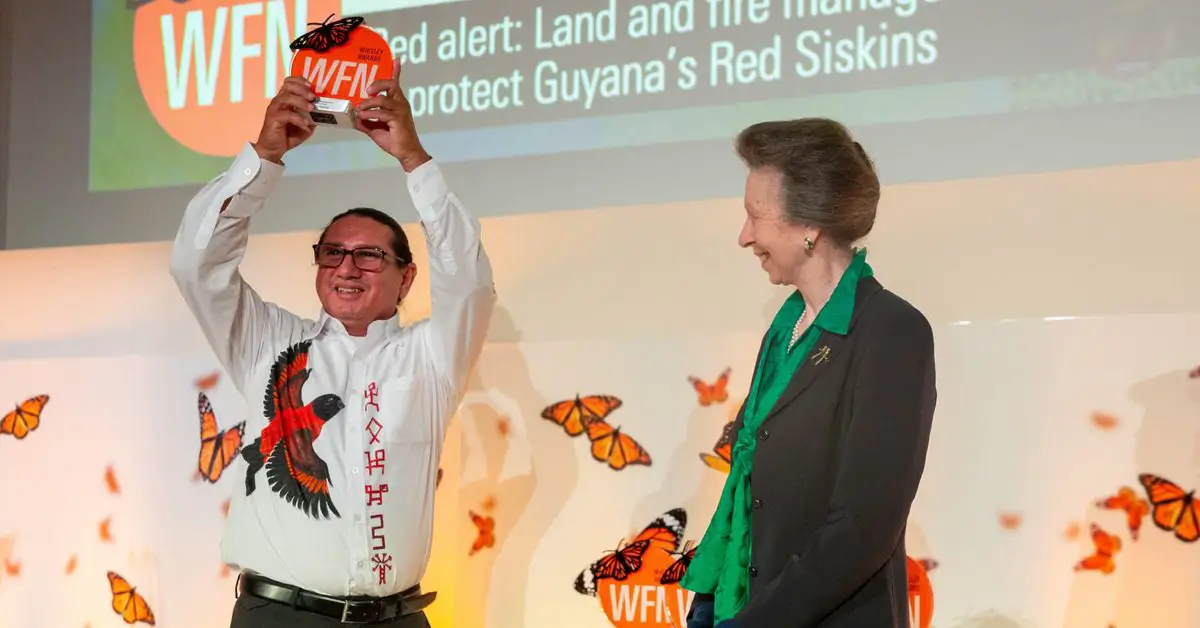 ‪‬Rupununi’s Pioneer: Leroy Ignacio Honored for Red Siskin Conservation‪