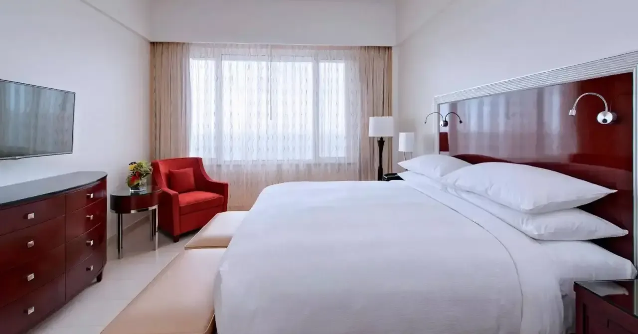 imgi_43_Marriott-Hotel-7-1280x670