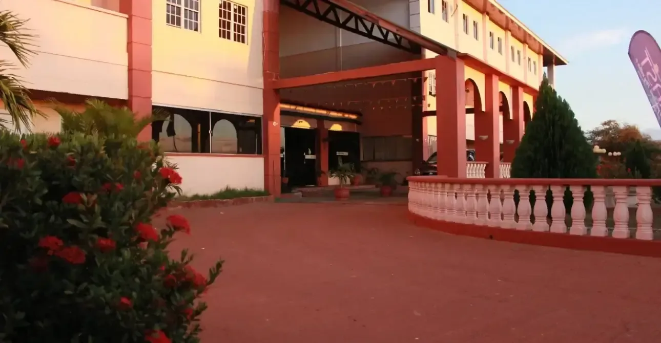 imgi_9_Rupununi-Eco-Hotel-2-1290x670